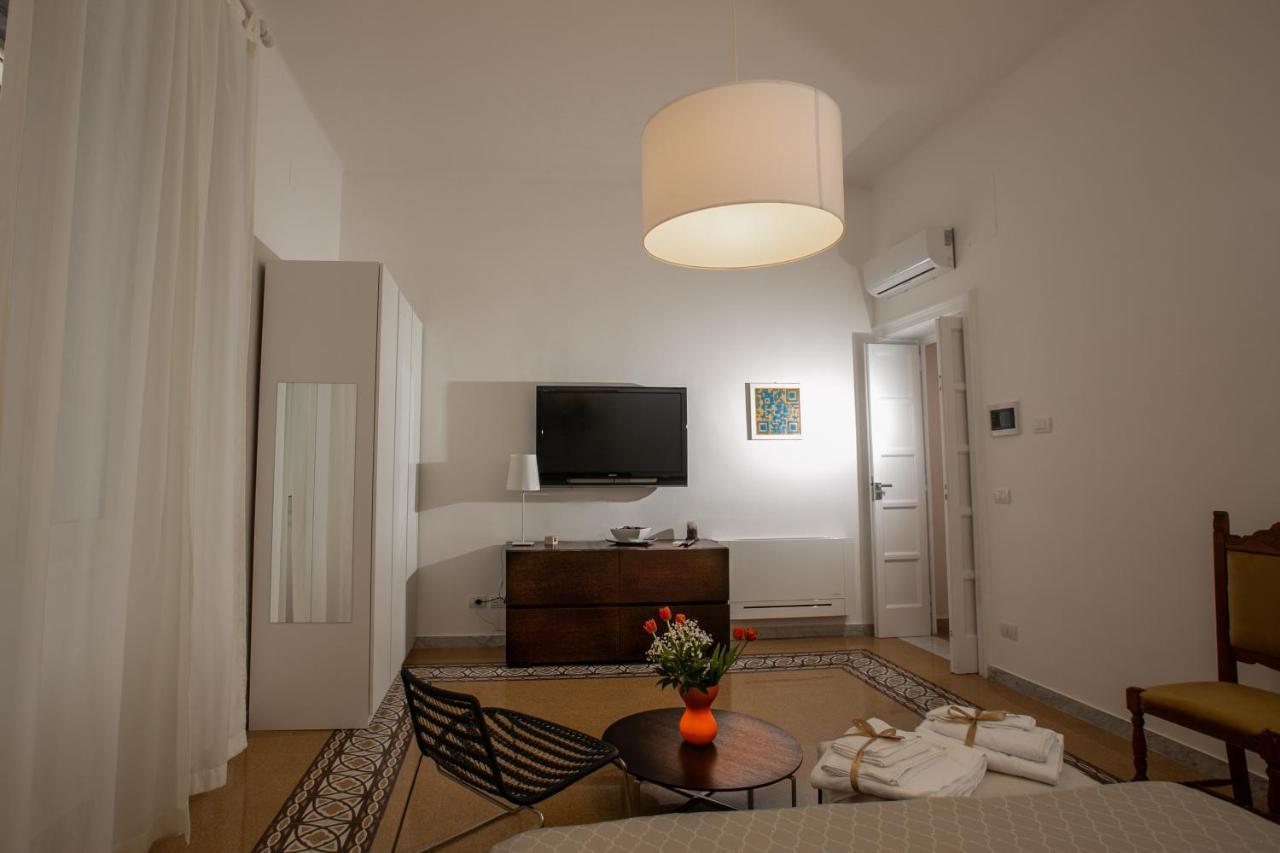 Апартаменты Abate Luxury Interno 3 Бари Экстерьер фото